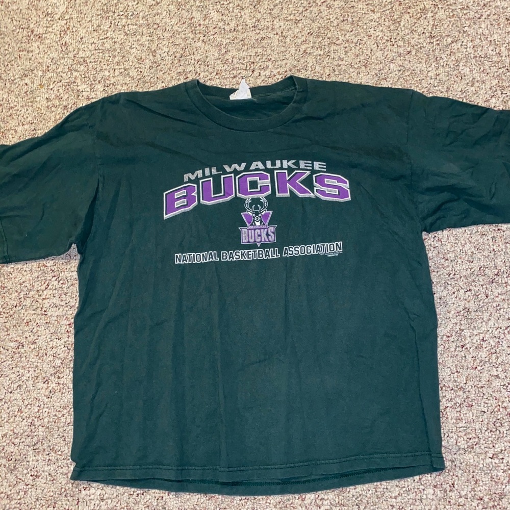 Vintage Bucks Tee